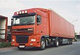 DAF 95 XF Gardinenplanensattelzug