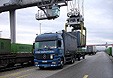 KLV-Terminal mit Mercedes Actros L