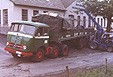 Mercedes LPS 333 Pritschensattelzug